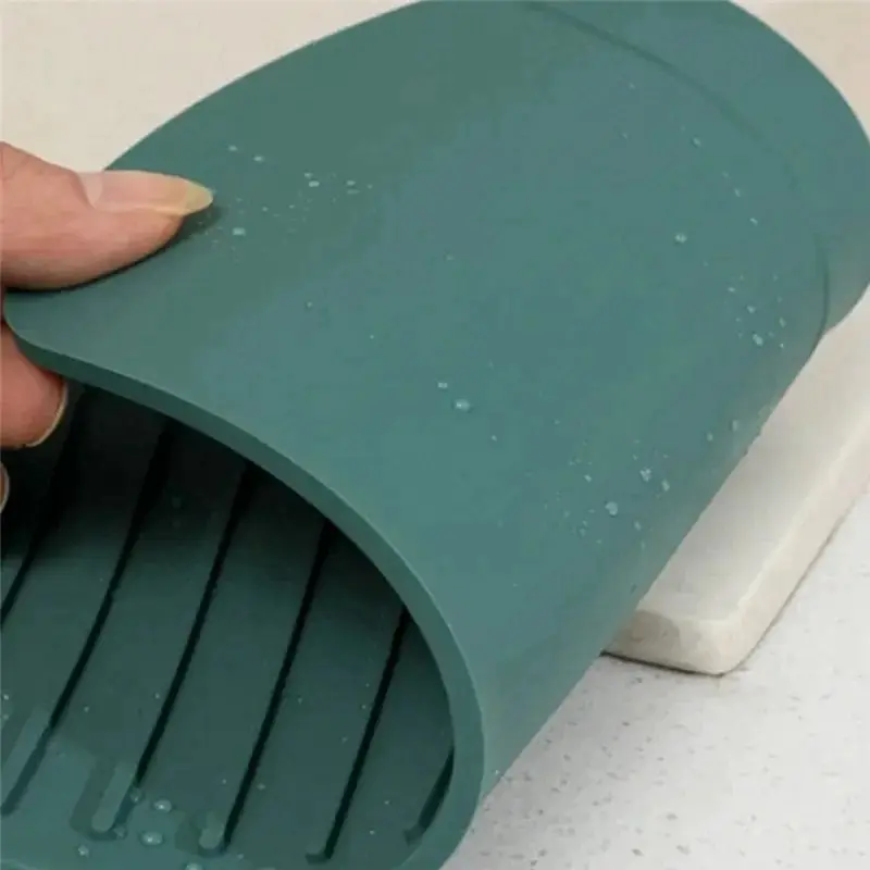 AT21-2Pcs Kitchen Faucet Splash Pad Silicone Faucet Protector Mat Drain Pad Countertop Protector (61X14.5X0.5Cm)