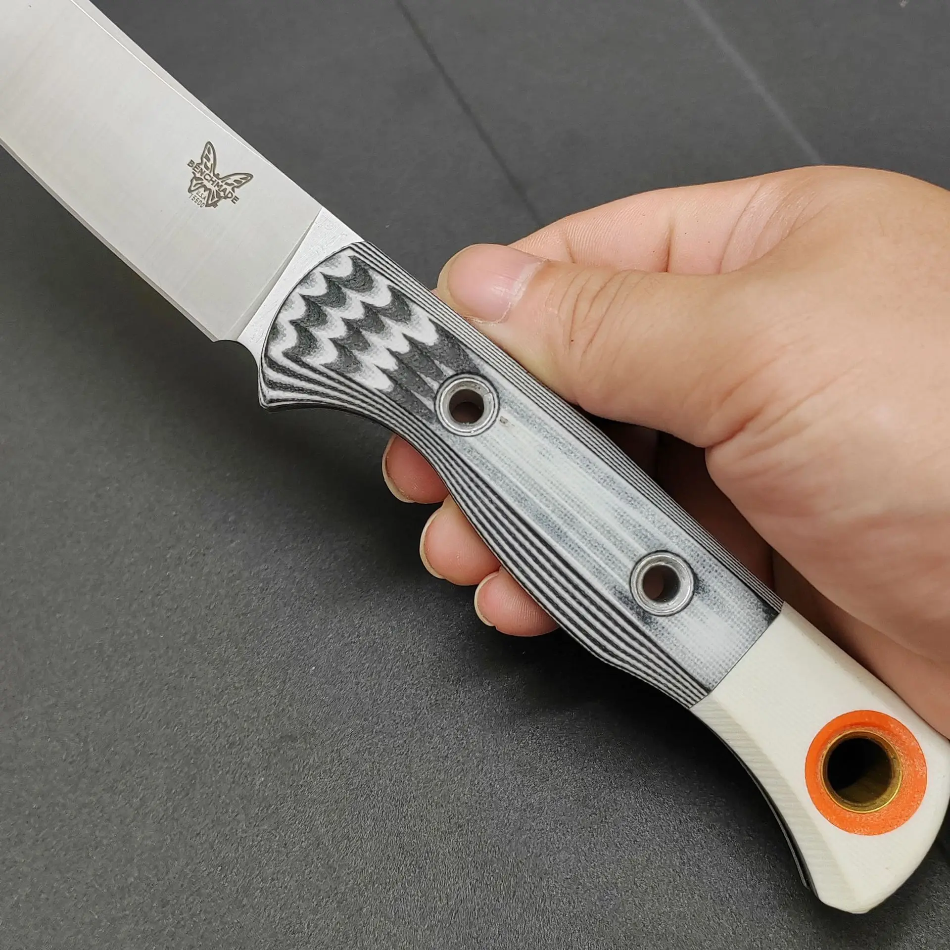 BM Knives 15500-1K Bench S45VN blade Steel Made Hunt Meatcrafter Fixed Knife G10 handle outdoor camping hunting pocket