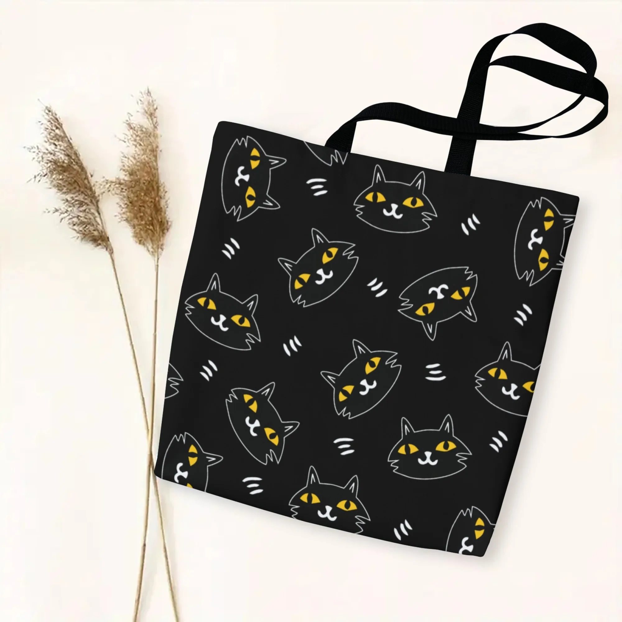 Women's Minimalist Black Cat Canvas Tote Bag Yellow-Eyed Kitten Graffiti Shoulder Bag for Daily Use Lightweight Durable Handbag