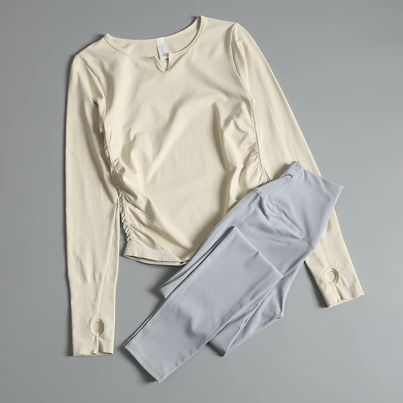 

Костюм для йоги, новый стиль, спортивный женский костюм для бега, высококачественный облегающий модный костюм для фитнеса с длинными рукавами, тренировочный спортивный топ