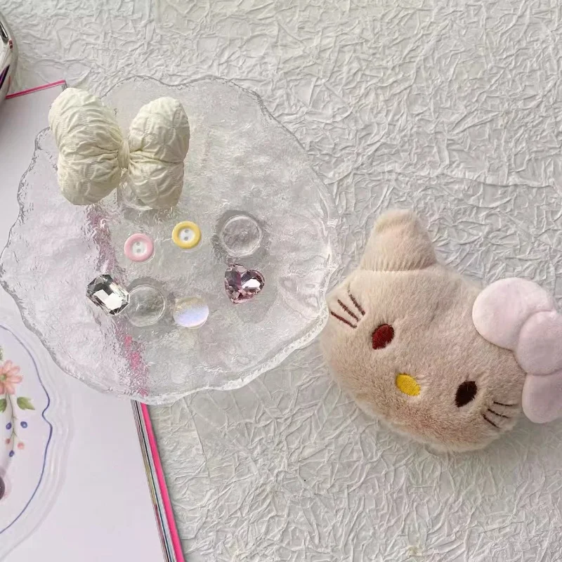 Novo 7 pçs encantos de sapato de pelúcia para jibbitz tamanco bolha slides sandálias adorável olá kitty decorativo sapato fivela diy para presentes de festa