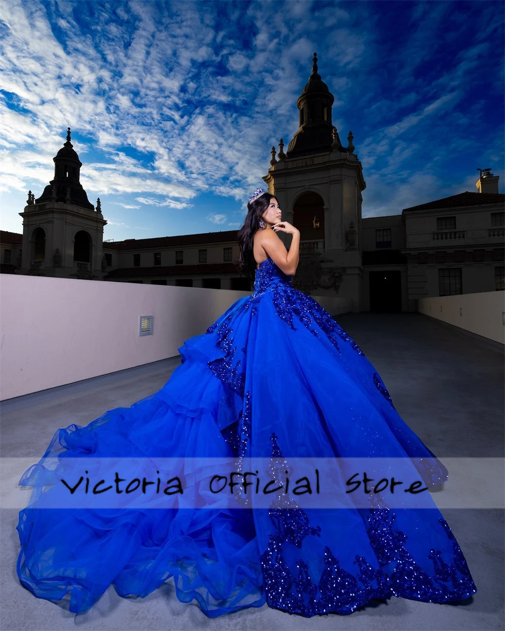 Royal Blue Ruffles Sequined Appliques 15 Quinceanera Dresses 2024 Luxury Sweetheart Mexican Princess Birthday Dress Customized