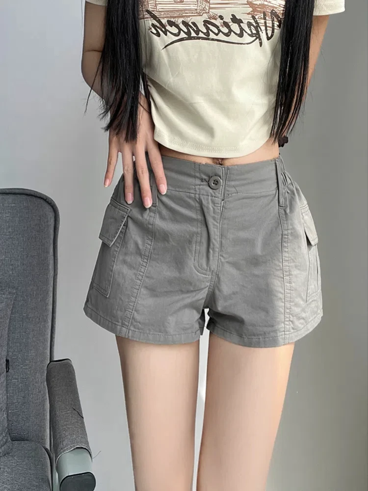 2024 Summer New Casual Pocket Workwear Shorts for Women Slimming and Versatile Sports and Fitness Hot Pants