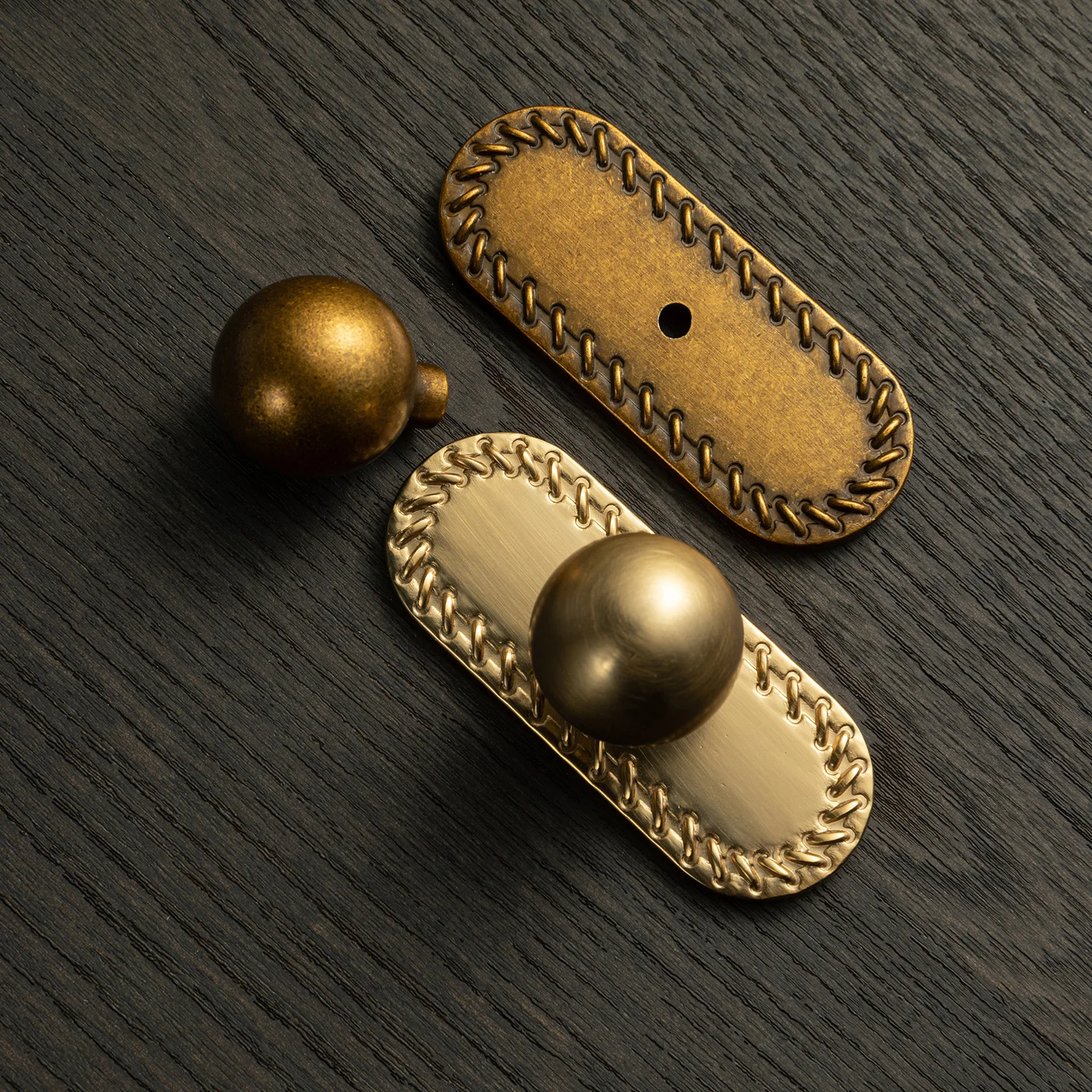 

Goo-Ki Antique Brass Round Drawer Knob with backplate Zinc Alloy Champagne Bronze Cabinet Knobs and Pulls for Kitchen Furniture
