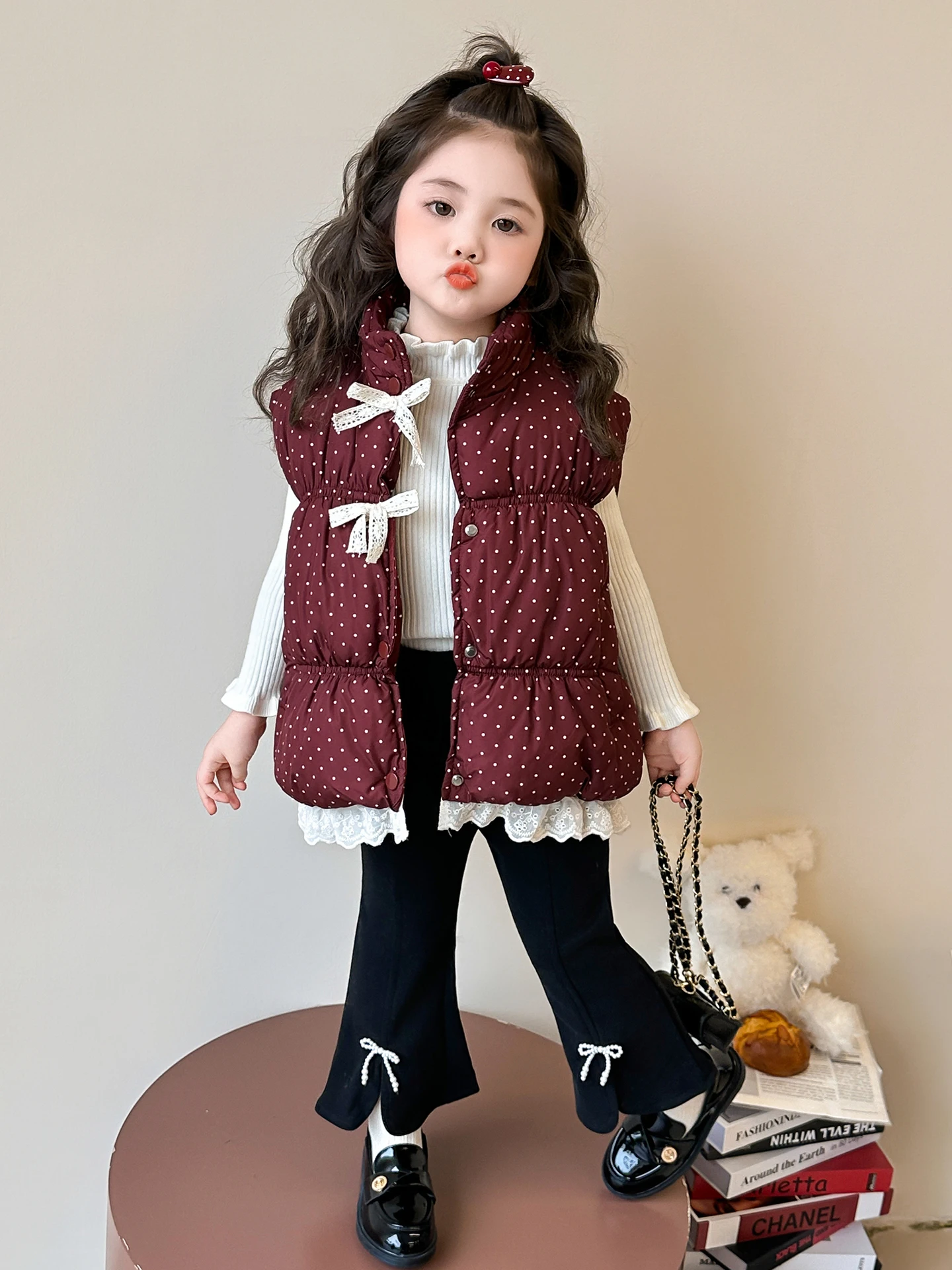 

Хлопковый осенне-зимний жилет Thiened для девочек, теплая модная детская одежда Svel, милый Sle, стандартный крой, длинный слэ...