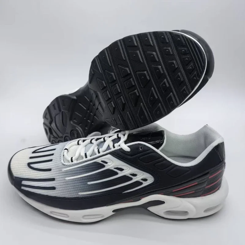 Hot Selling Spring/autumn Couple Sneakers Comfort Non Slip Anti Odor Breathable Casual Fashion Student Ultra Light Running Shoes