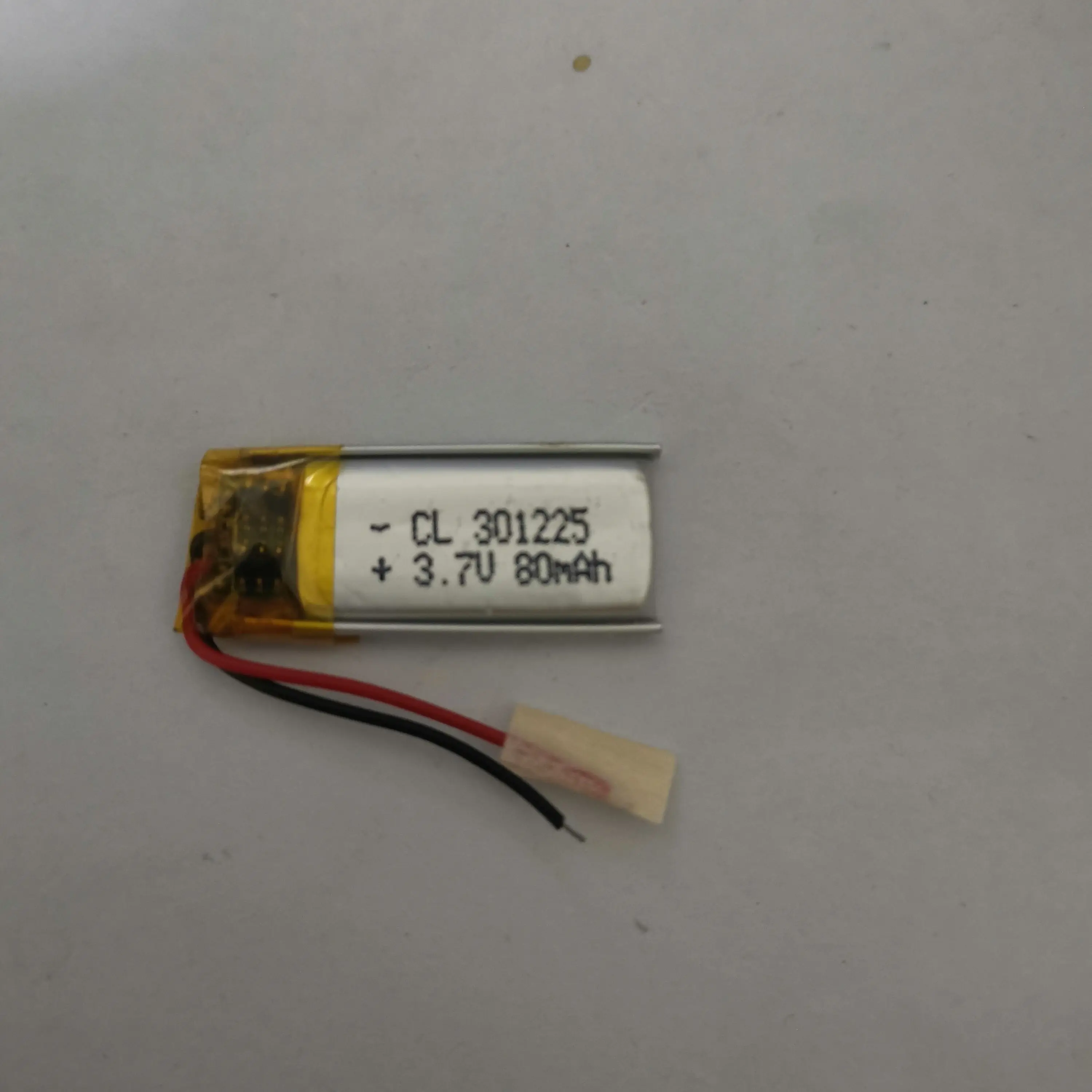 3.7V 2 wires 301225 031225P lithium battery with protection board , used for bluetooth MP4 1pcs/lot