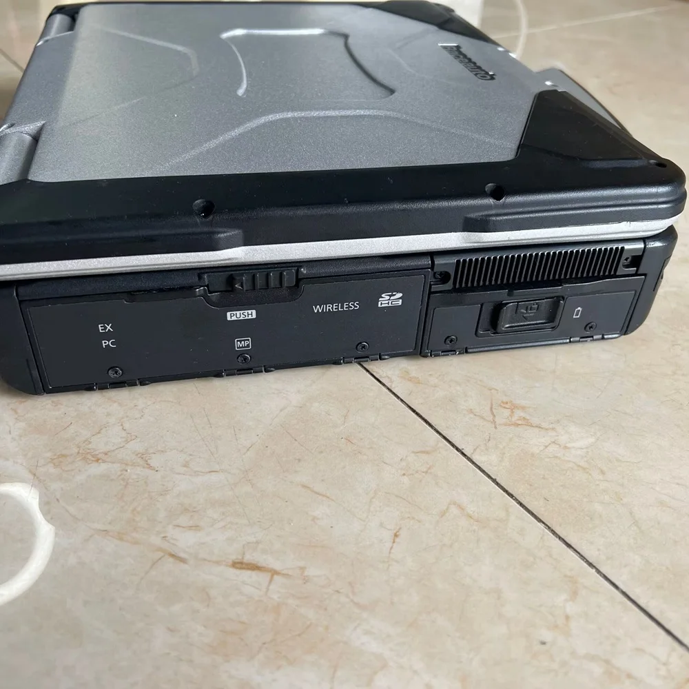 كمبيوتر محمول احترافي CF31 i5 Cpu 4gb RAM الكمبيوتر مع SSD/HDD Win10 أحدث برنامج العمل لأدوات التشخيص MB Star C5 C4 C3