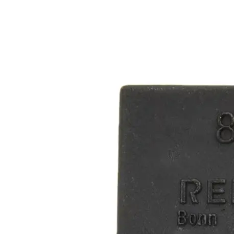 Connecteur d'alimentation à fort ampérage pour chariots élévateurs électriques et équipements EV associés, avec une tension nominale de 150V et des options configurables de 80A et 160A.