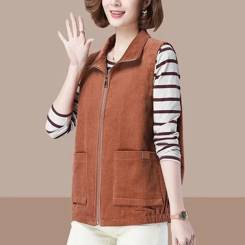 

Sleeveless Female Jackets Vintage Corduroy Casual Autumn Winter Vests For Women Korean Loose Big Size Waistcoat