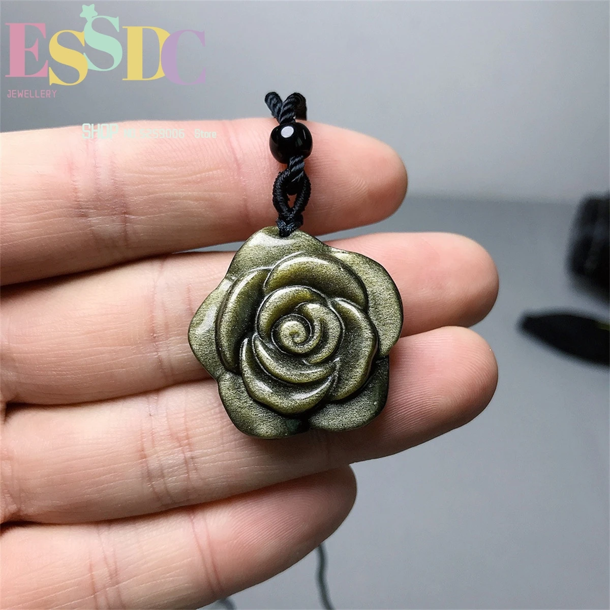 Obsidian Rose Lovers Rose Pendant Jin Yaoshi  Hand Carving Jade Necklace For Ladies Exquisite  Jewellery  Gift  Fashion Charm