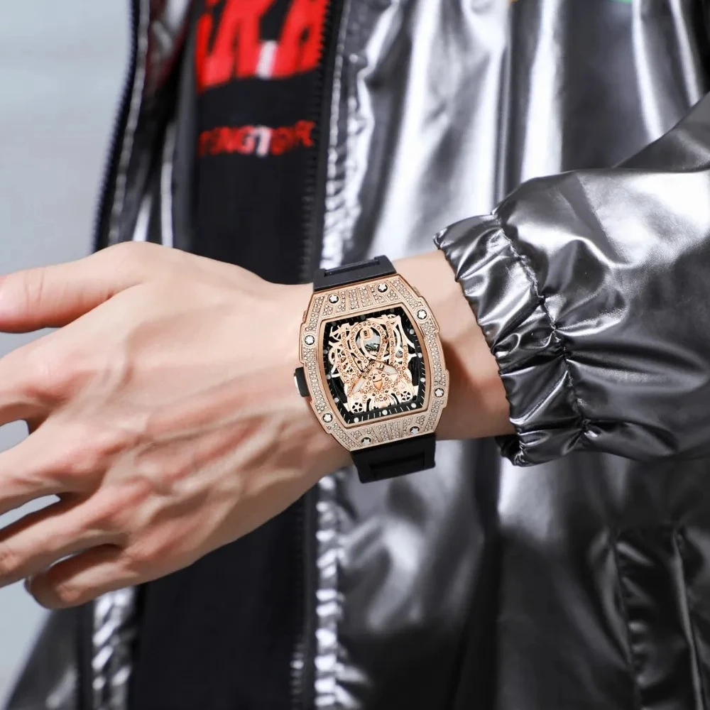 Full Diamond Engraving Head Fashion Tonneau Hollow Quartz Watch Men Luxury Luminous Date Watches Men Steel Waterproof Men Clock