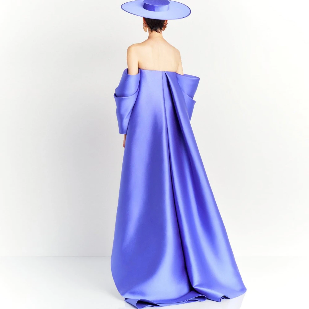 

Customized Temperament Satin Evening Dresses Fashion Strapless Celebrity Gowns Formal Court Train Special Occasion Gowns