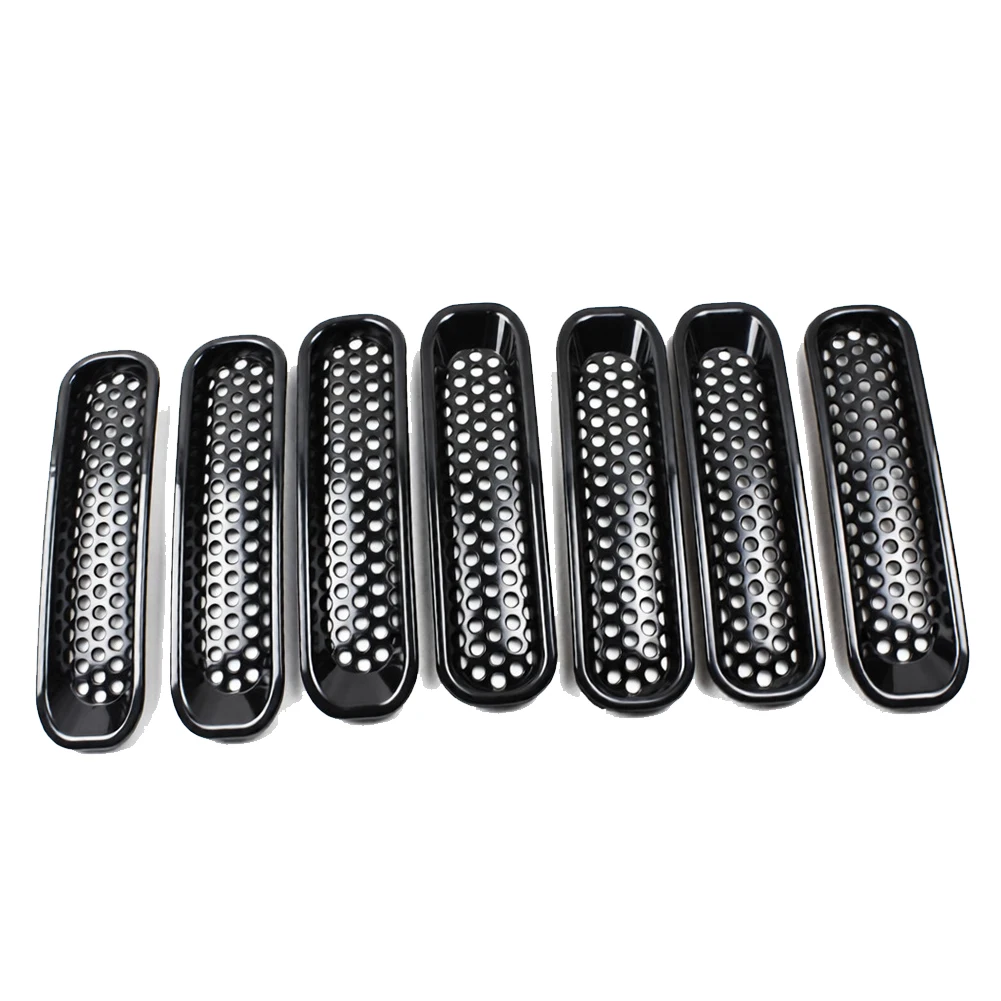 Off-road Modification Front Grille Cover ABS Plastic Insert Automotive Grille Black, Silver Plating ABS Plastic Material