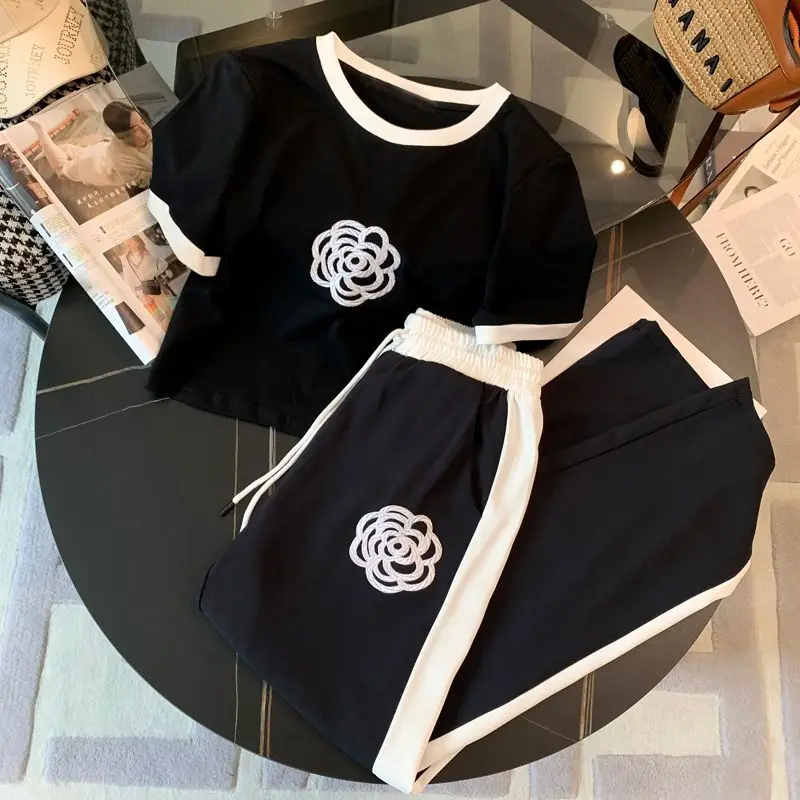 Women's Spring Casual Sweat Suit 2025 Summer New Style Fashion Short Sleeve Corp Tops and Wide Leg Pant Two Piece Sets for Women