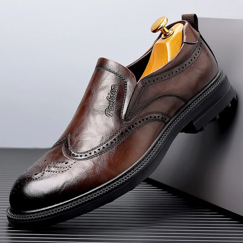 

Casual Business Driving Shoes Party Shoes Men's Formal Business Leather Shoes, Brogue Leather Shoes British Derby Shoe 38-44