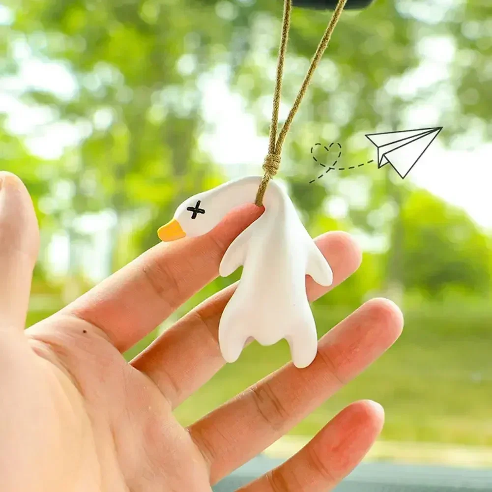 1/2PCS Cartoon Cute Anime Color-Changing Roast Duck Pendant Diy Kawaii Car Accessories Keychain Back Packaging Accessories