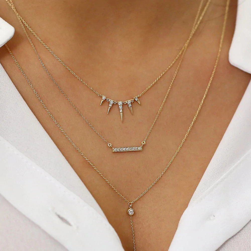 2023 New 925 Sterling Silver Chain Necklaces Personality Shiny Zircon Rivets Pendant Necklace for Familly New Year Gifts