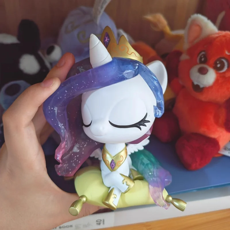 

Коллекционная фигурка-часы Xiaoma Baoli: Милая кукла ручной работы, модель для декора рабочего стола, аниме-сувенир, подарок