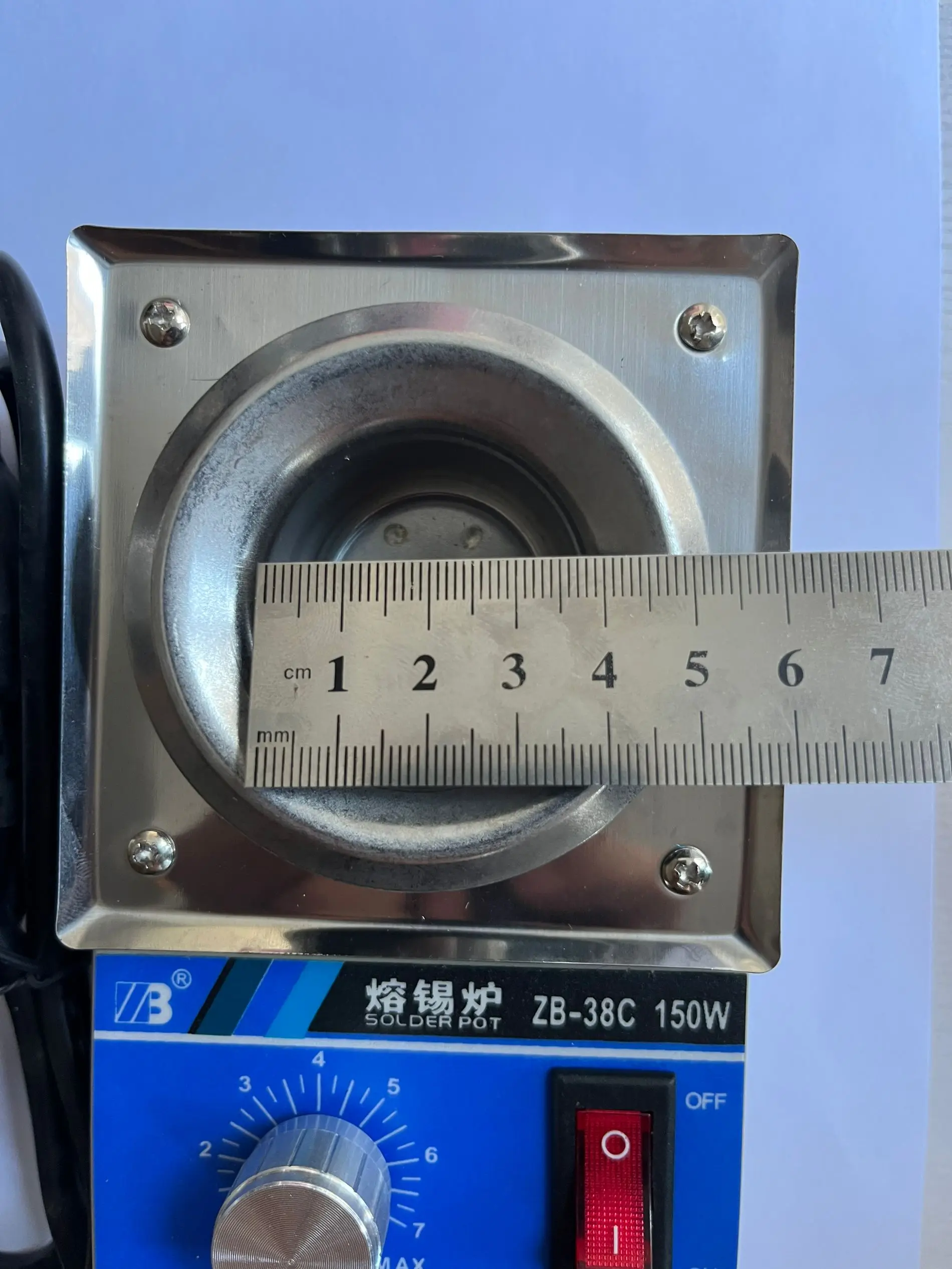 220V 150W Solder Pot Tin Melting Furnace Thermoregulation Soldering Desoldering Bath 38mm 200~450 Centigrade