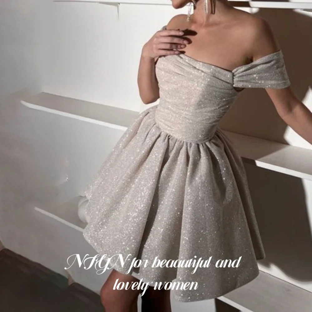 

NFYN Ivory Sexy Prom Dresses Mini Off the Shoulder Prom Gowns for Woman Shiny Sequins A-Line Prom Gown with Pleats Customized