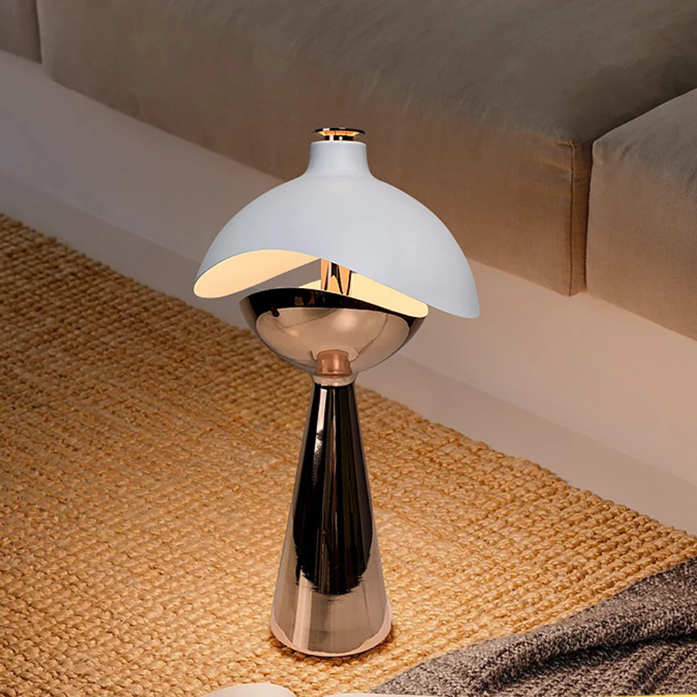 

3 Color Dimmable LED Gold/Black Light Luxury Modern Table Lamp, Unique Shape, Touch Switch, Suitable for Room Decoration