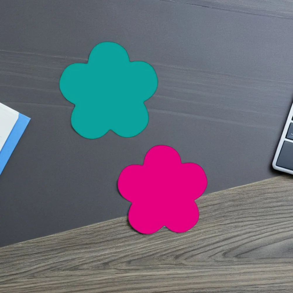 

Набор разноцветных вырезанных бумажных цветов и фигурок из строительной бумаги для декора классной доски, весенней тематики, для учителей и поделок своими руками