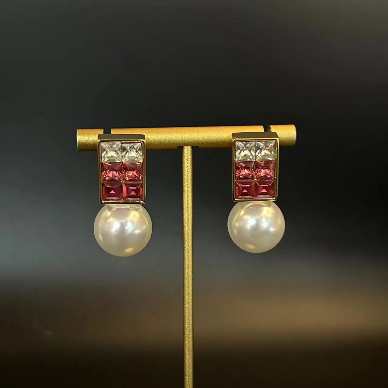 

Elegant Fashion 3 Gradient Colors Gemstone Stud Earring Pink Red Tourmaline Pearl Ear Drop Dangle Luxury High Jewelry Replica