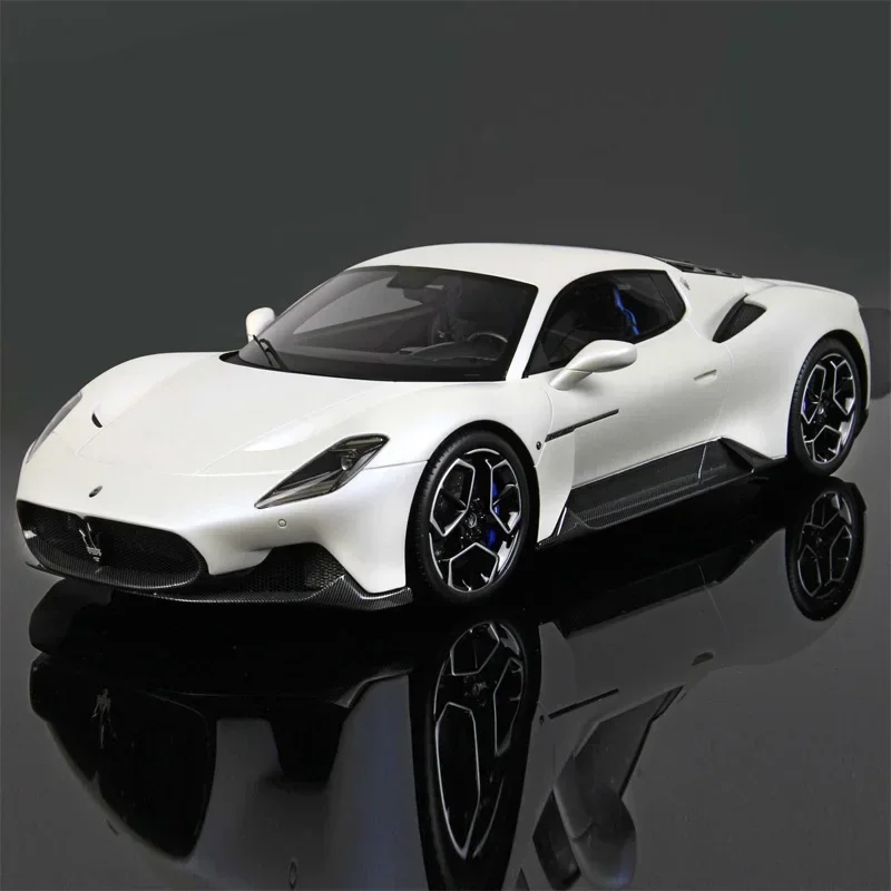 1:32 Maserati MC20 Cabrio Alloy Sports Car Model Diecasts Metal Toy Vehicles Car Model Sound and Light Simulation Kids Toys Gift