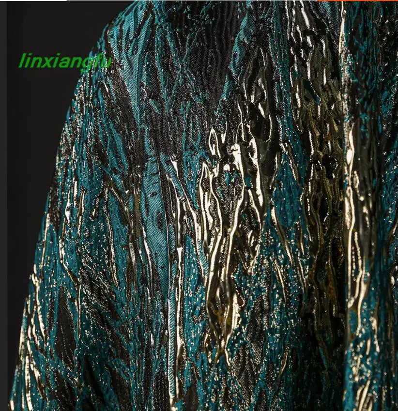 Green gold undulating vein gilded jacquard fabric, heavy texture silhouette coat fabric, handmade bag clothing designer fabric.