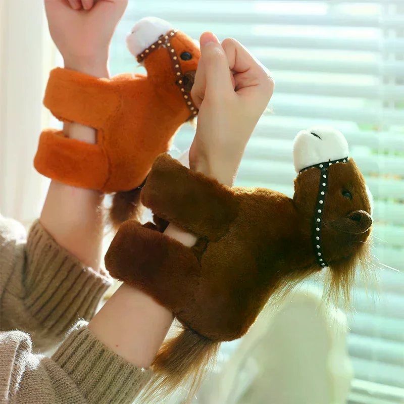 

1 шт., милый браслет с имитацией животного, лошади, куклы, браслет, мультяшный вращающийся хвост, плюшевый мягкий пони, декоративная интерактивная игрушка