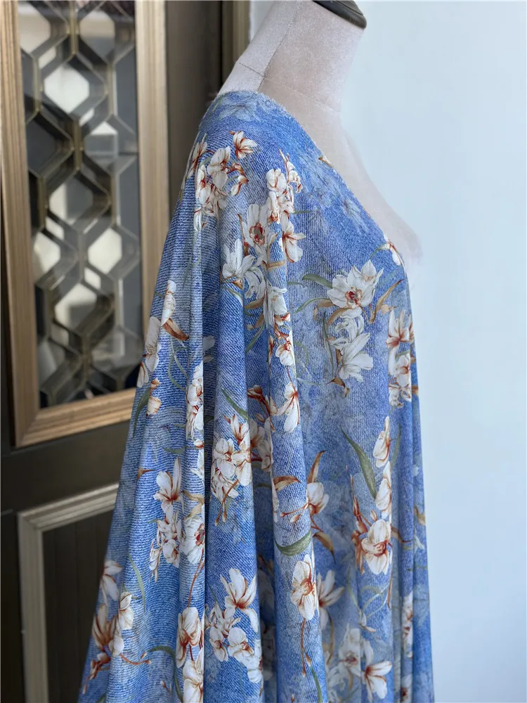 1 meter 100% Mulberry Silk 14 momme Crepe Silk Fabric Blue Floral Printed 136cm 53\