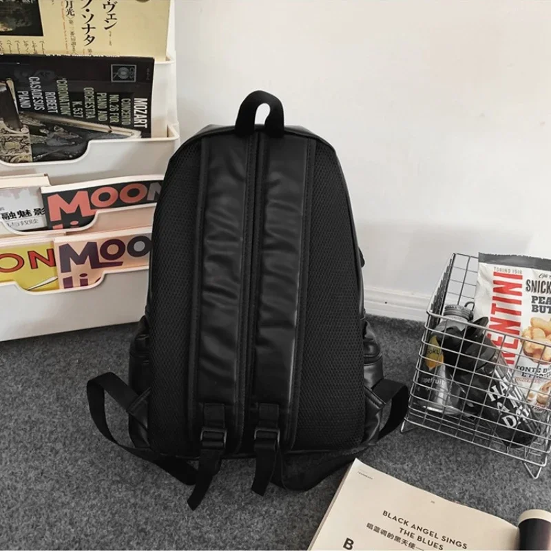 Mochila PU impermeável para homens e mulheres, mochila de viagem estudantil de grande capacidade, alta qualidade, nova