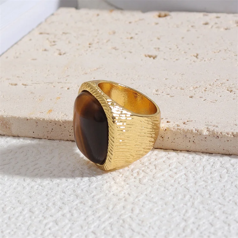 XIALUOKE Fashion New Geometric Square Stone Vintage Ring Chunky Gold Color Trend Personality Jewelry Accessories For Women