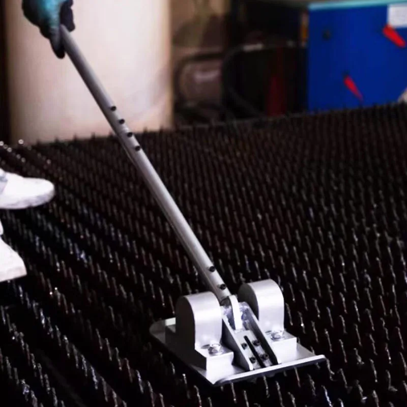 Safety Small Manual Slag Remover with Rack for Laser Cutting Grating Slag Cleaning