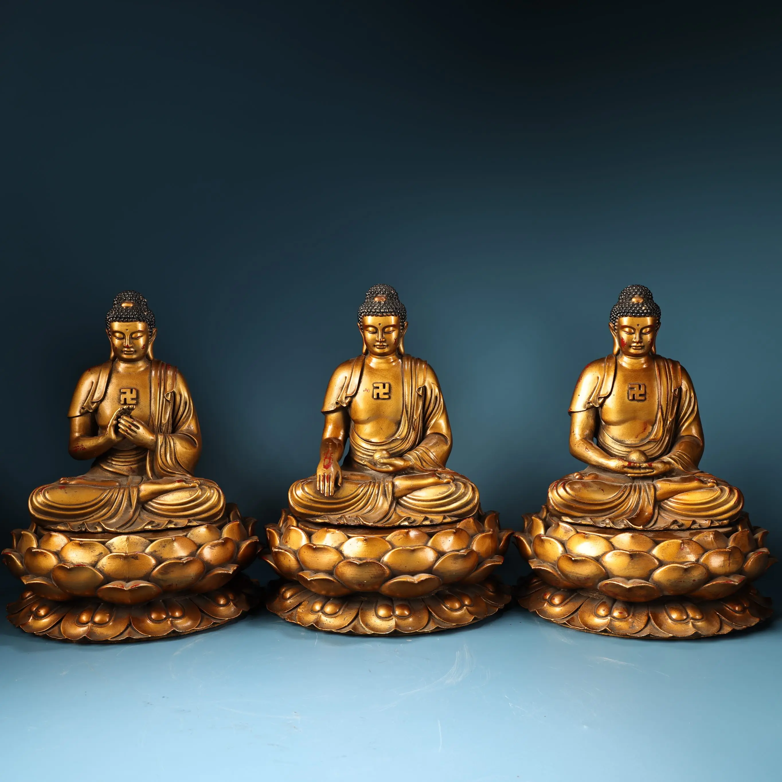 

12"Tibetan Temple Collection Old Bronze Gilded High Relief Trikalea Buddha Tathagata Lotus Terrace Shakyamuni Sitting Buddha
