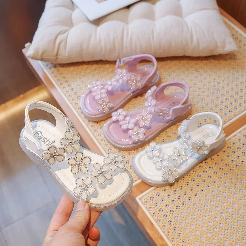 Summer Fashion Kids Comfortable Elegant Cute Flower Crystal Beautiful Baby Girls Children Sparkling Princess Flat Bottom Sandals