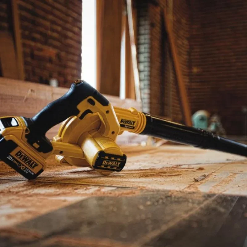 DEWALT DCE100 Kit Compact Cordless Jobsite Blower 20V Power Tools With Battery Charger