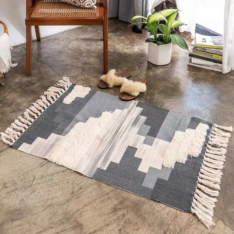 Retro Bohemian Hand Woven Cotton Linen Carpet Rug floor Small Carpet Geometric Floor Mat Living Room Bedroom Carpet Home Decor