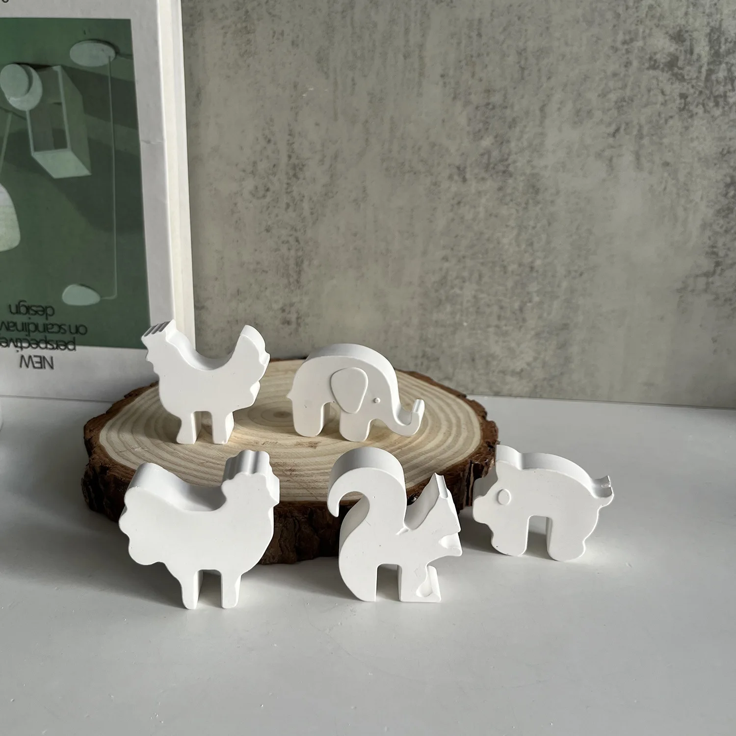 Cute Animal Ornament Insert Silicone Mold Pig Rooster Hen Squirrel Elephant Mould Plaster Cake Candle Molds