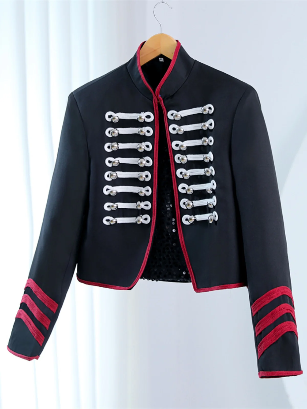 เสื้อสูทลำลองแบบสั้น ปกตั้ง ลายทาง ติดกระดุมผ้า สำหรับนักร้อง นักเต้น ชุดแสดงบนเวที พิธีกร