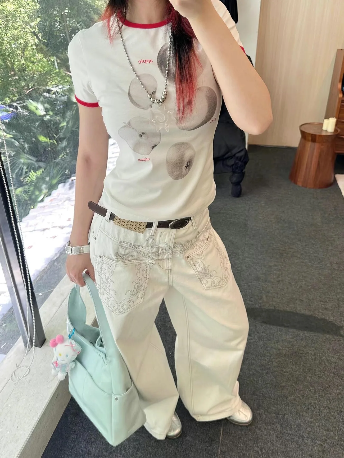 بنطلون جينز أبيض مطرز بجيب أمريكي عتيق للنساء ملابس خروج فضفاضة غير رسمية عالية الخصر وواسعة الساق من قماش الدنيم بنطلون عتيق #4