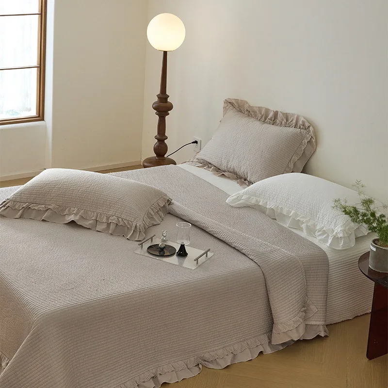 

Ultra Soft Sand Washed Cotton Bedspread Set 3pcs Summer Lightweight Quilted Coverlet with Scalloped Lace, Solid Color Breathable