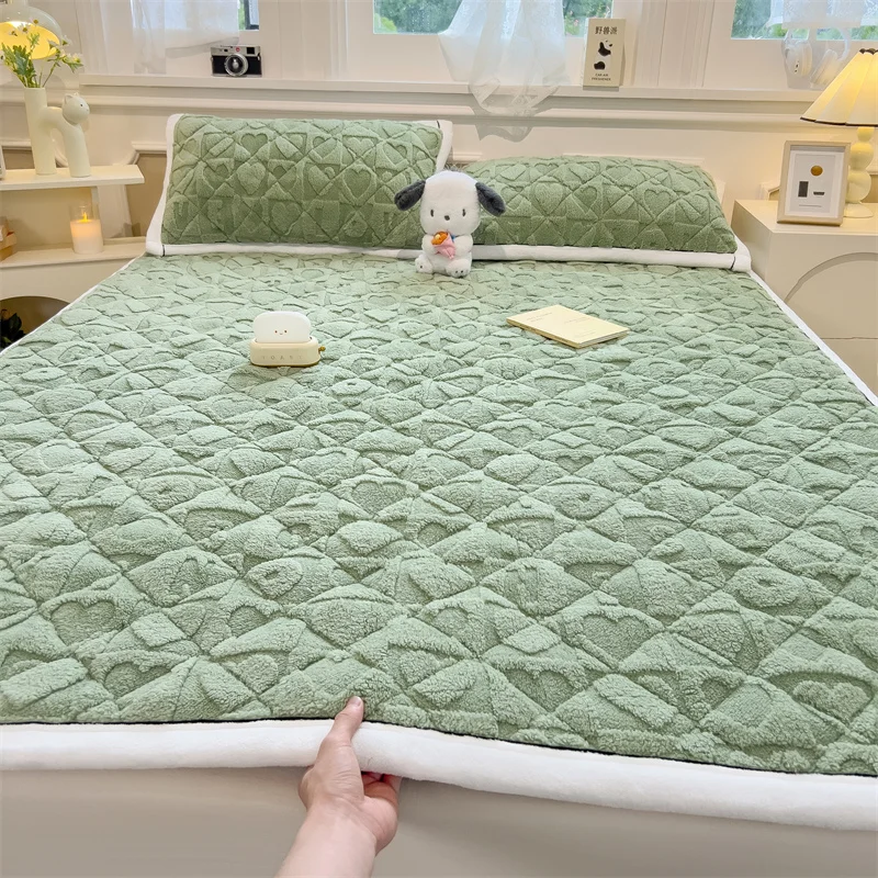 2024 new jacquard winter milk fleece mattress, soft cushion, fleece thickened bed pad, warm mattress, thin mattress