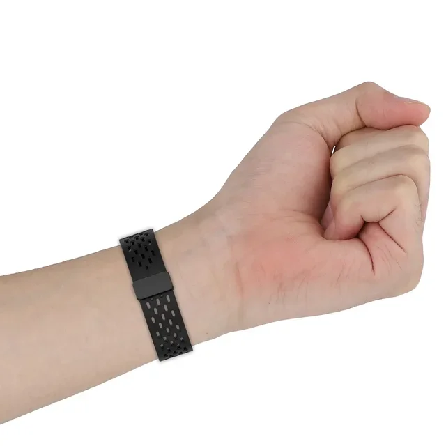 20 22 26 mm für Garmin Fenix 8 47 mm 7X 7 Pro Fenix 6X 5X 5Plus Tactix 7 Quick Fit Silikon-Magnetband Forerunner 965 970 Armband – Detail 9