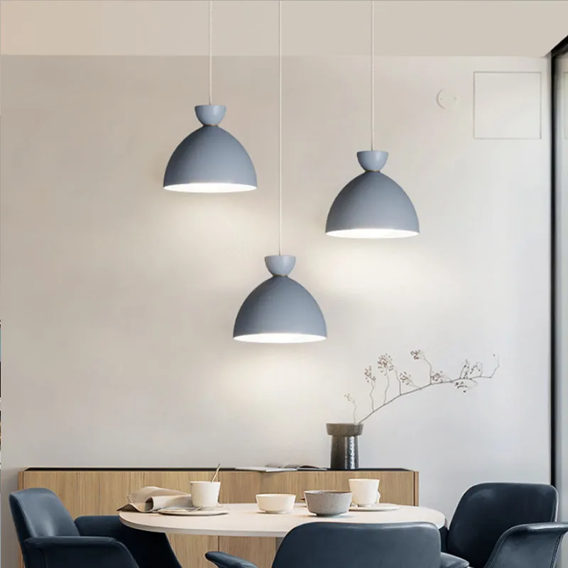 Plafonnier LED suspendu en fer au design nordique moderne, luminaire décoratif d'intérieur, idéal pour un salon ou une table à manger, style danois