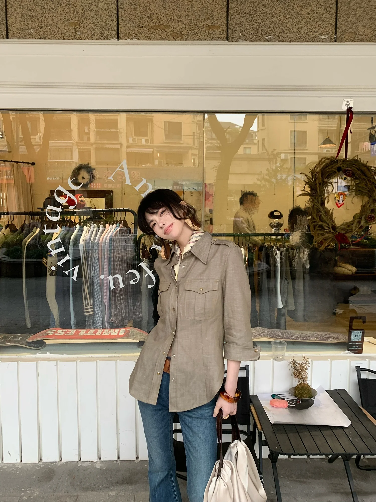 

Slim Fit Linen Lyocell Fashionable Shirt Double Pocket Seven Sleeve Vintage Shirt British Style Waist Cinching Long Sleeve Wo...