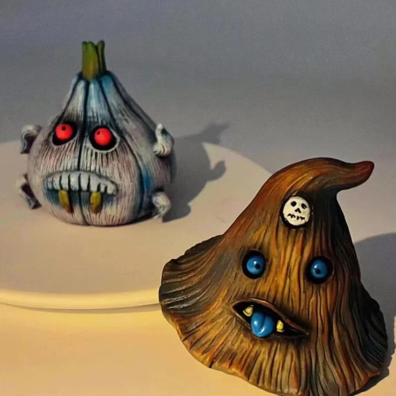 

Halloween Resin Couple Garlic Head Magic Hat Resin Ornament Horror Evil Cartoon Halloween Home Decoration Kids Creative Gifts