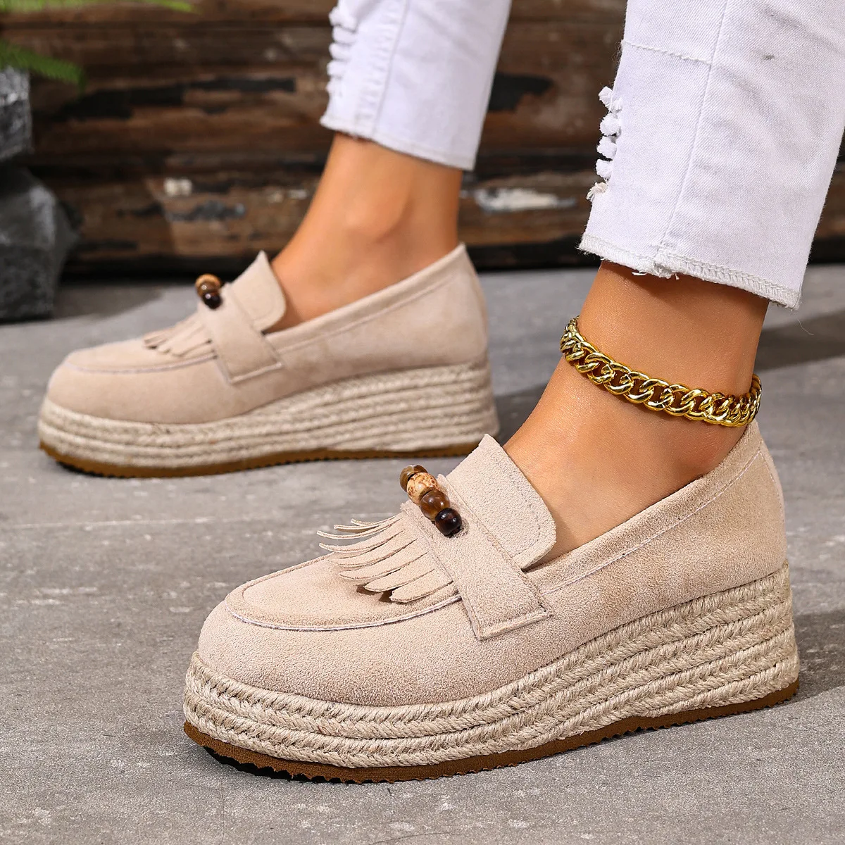 Bohemia Colorful Bead Decoration Loafer Shoes Women Autumn Comfort Hemp Wedge Heel Pumps Fashion Tassels Suede Slip On Shoes