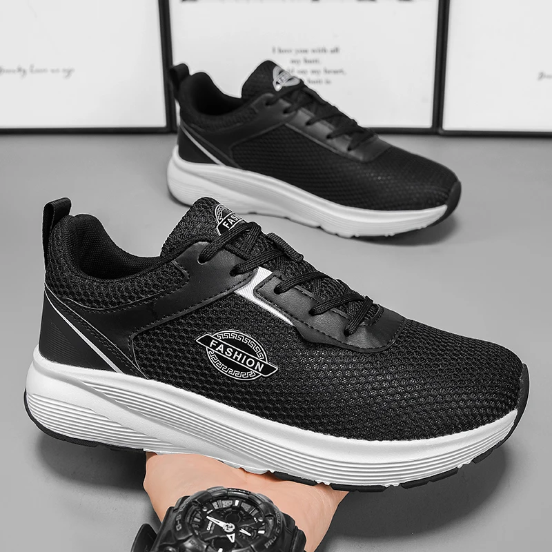 

Outdoor Training Men Breathable Mesh Shoes Soft Cushioning Sole Comfortable Wearing Casual Daily Running Sneakers